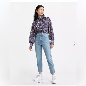 Levi’s Wedgie Icon Fit Ankle Jean 27